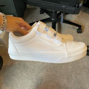 Vans old skool velcro straps